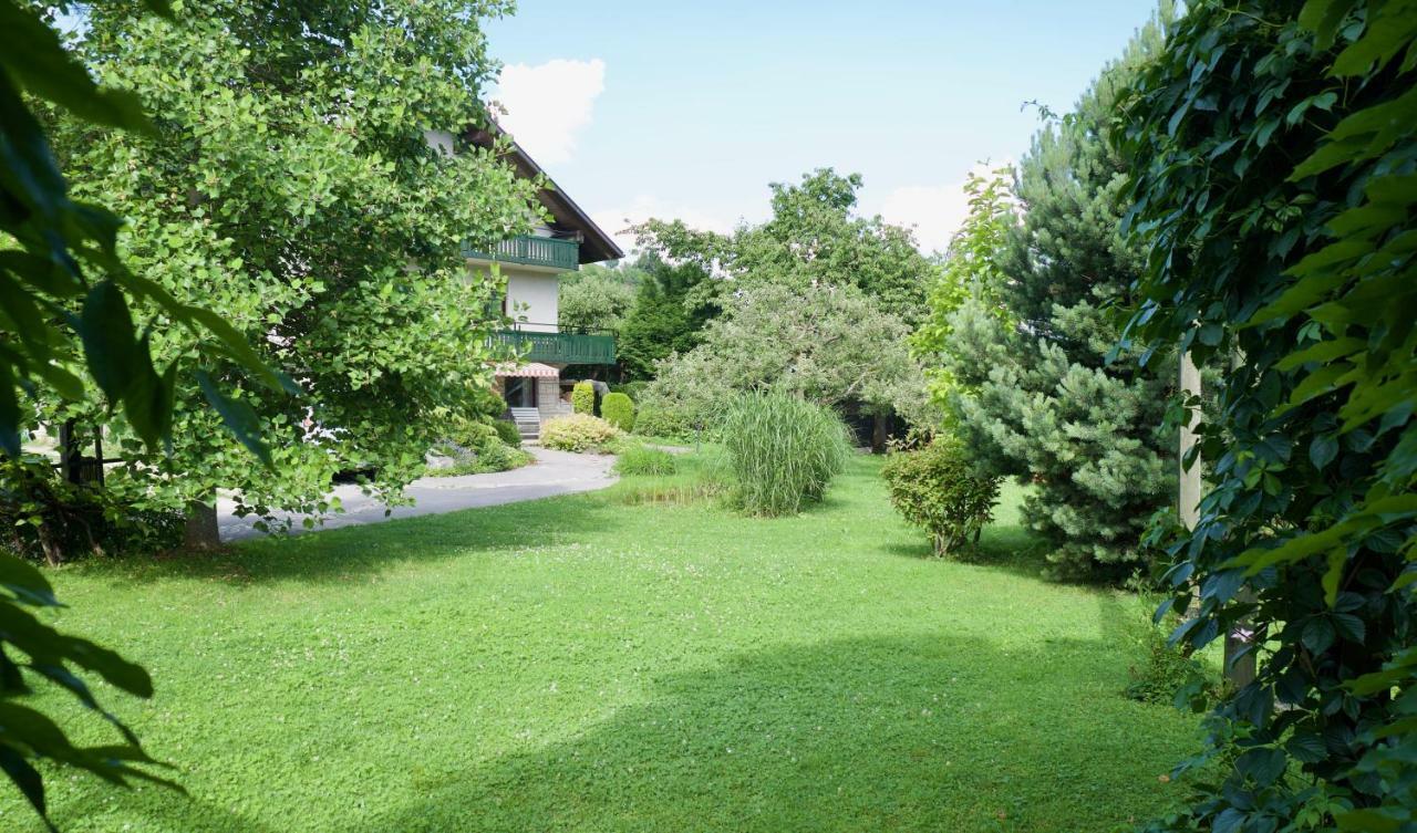 Home Apartments & Yoga Studio Bled-Recica Eksteriør bilde